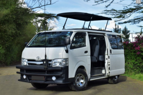 Safari Van With Pop Up Roof